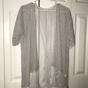 Short sleeve cardigan